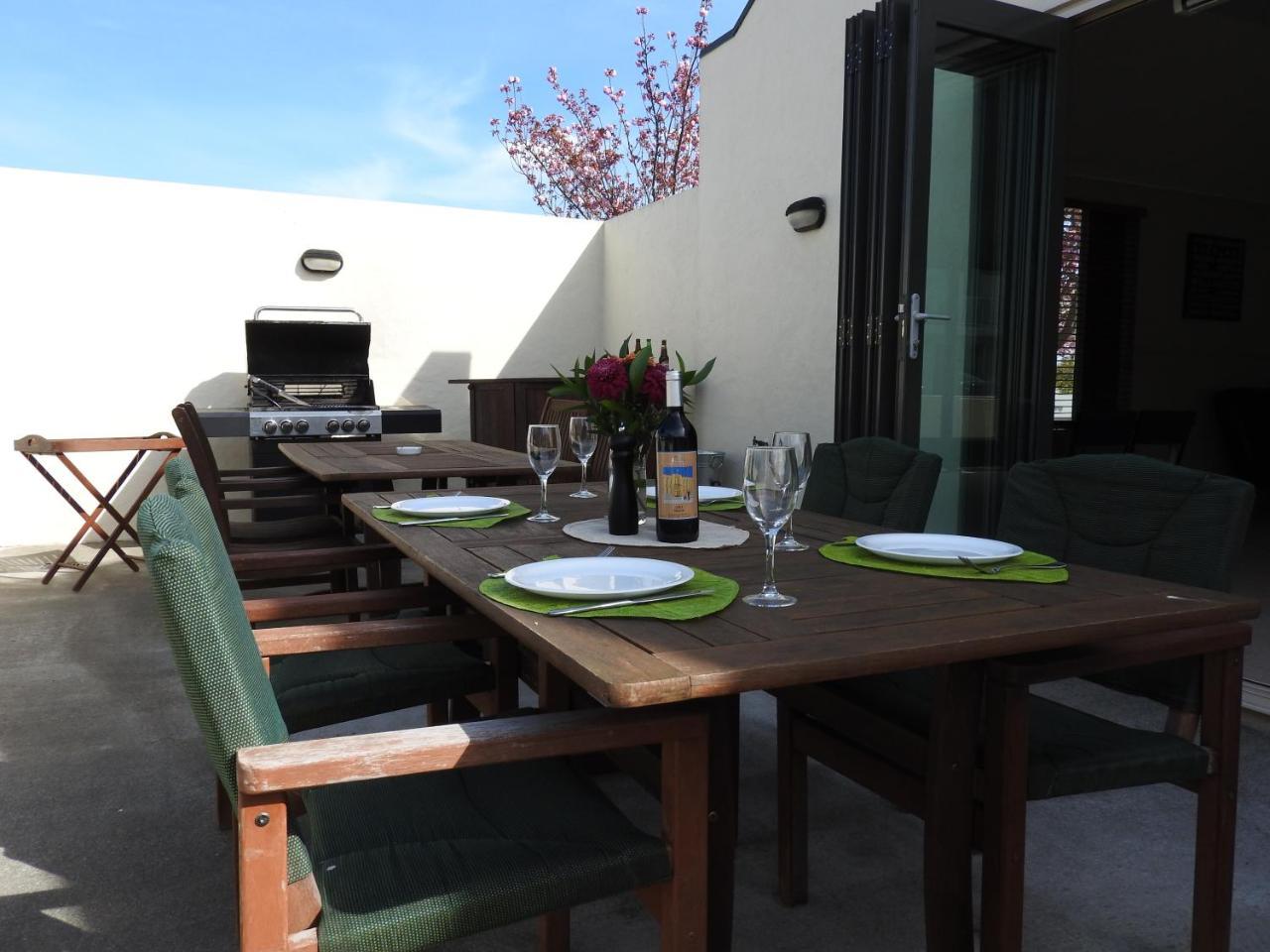 Wine Country Motel Havelock North Esterno foto