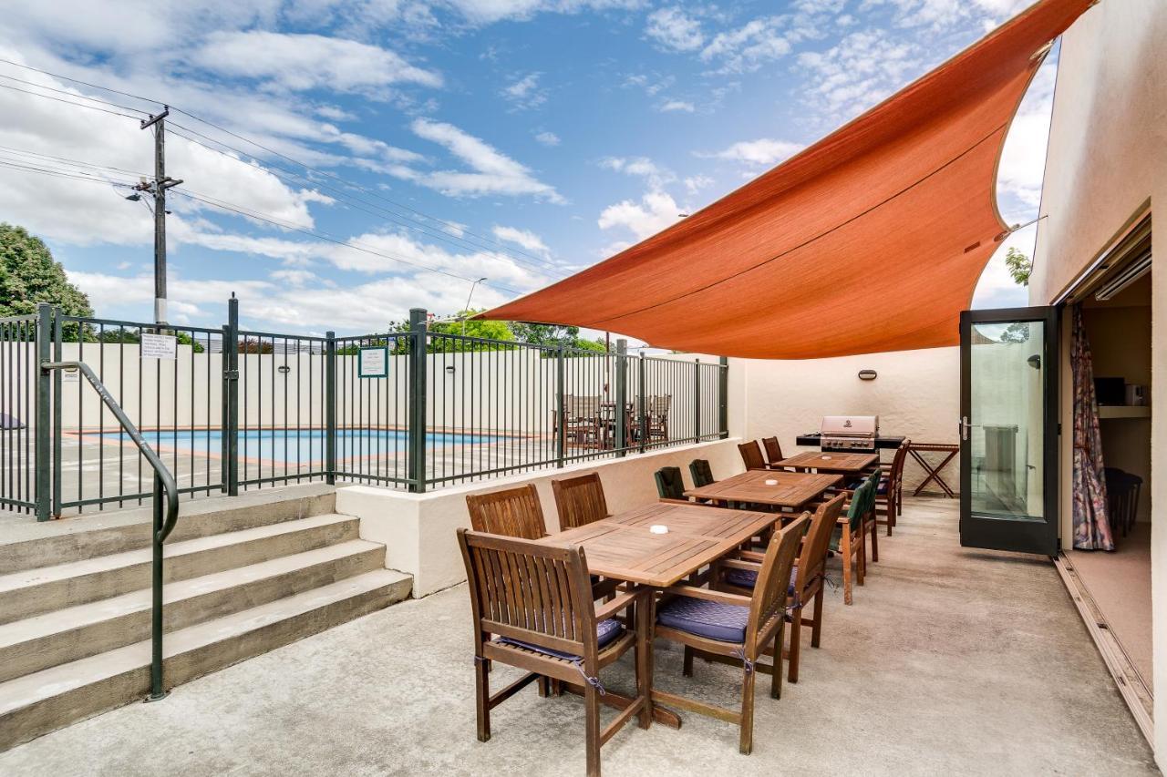 Wine Country Motel Havelock North Esterno foto